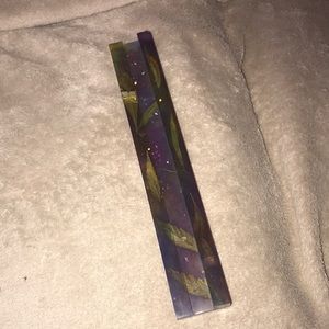 Custom epoxy tile holder multi colored with glitter ✨ and leaves by @jfone8 💕